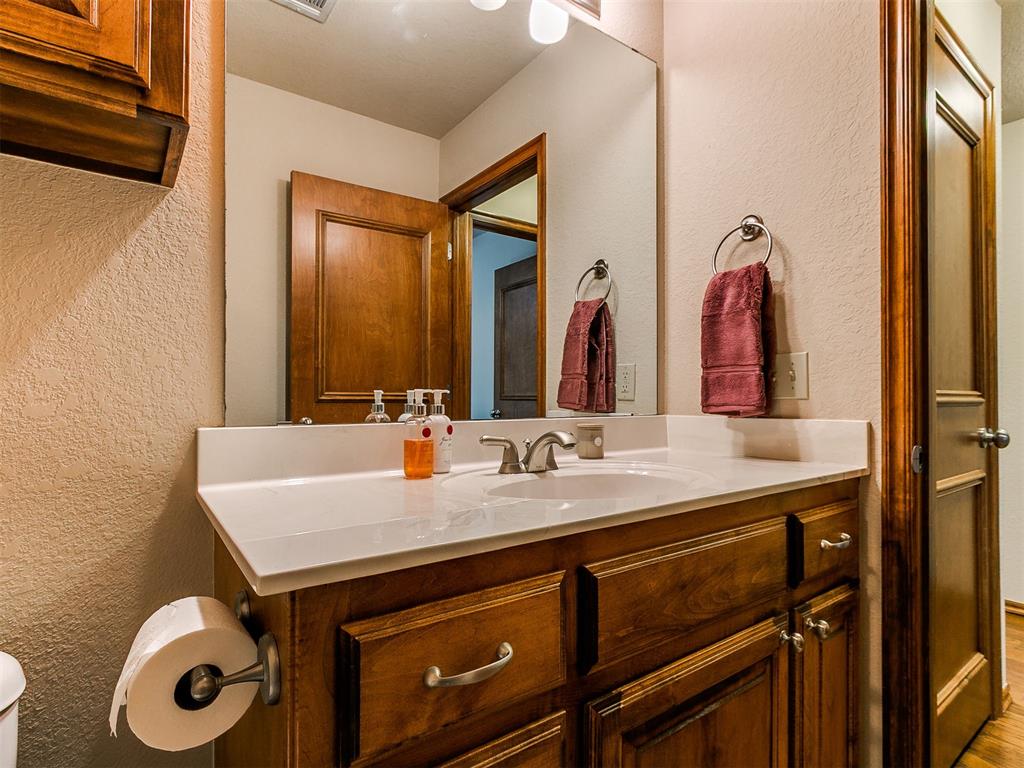 2116 Bates Way Property Photo 33