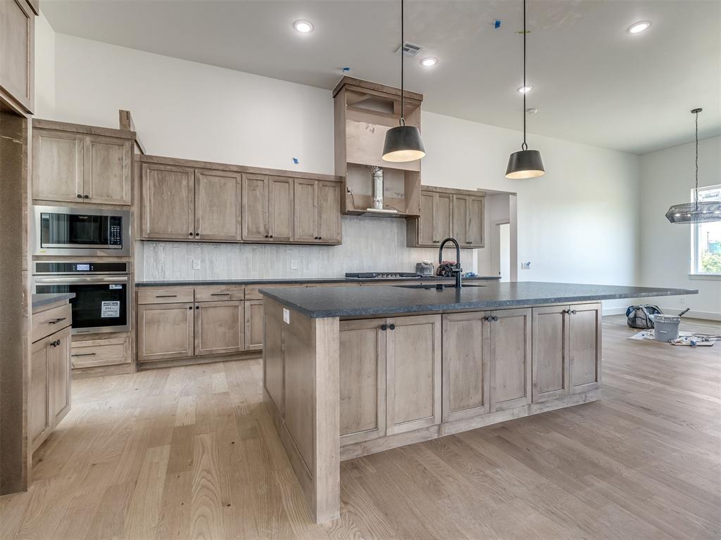 14117 North Ridge Drive Property Photo 13