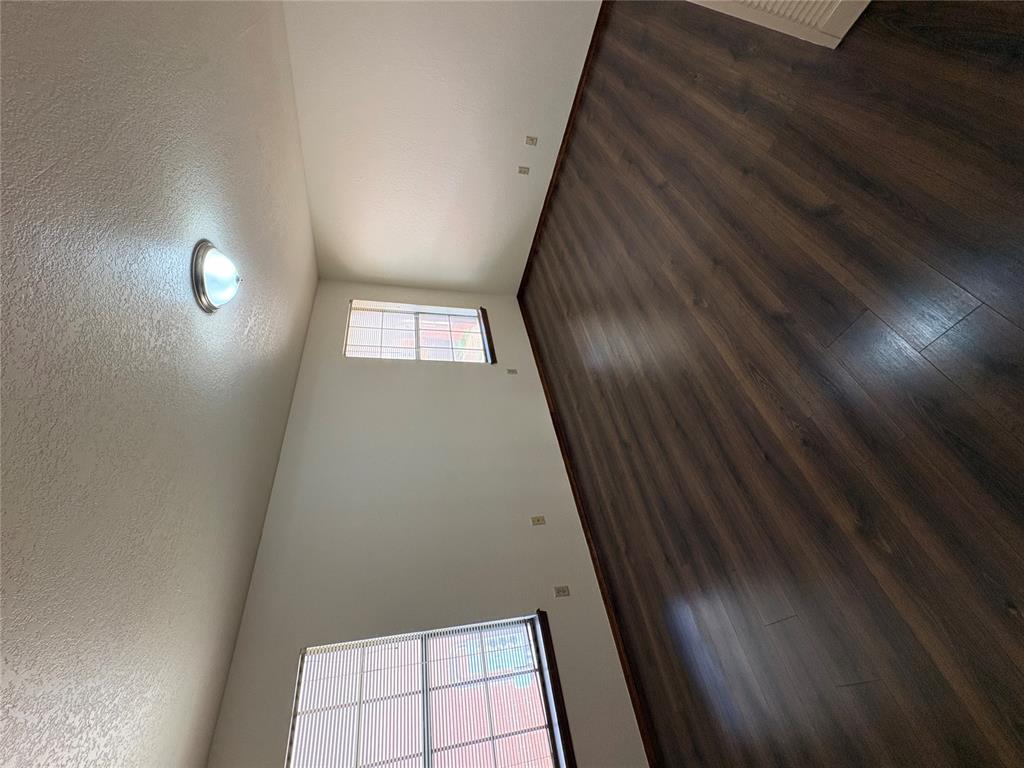 4400 Hemingway Drive 207 Property Photo 11
