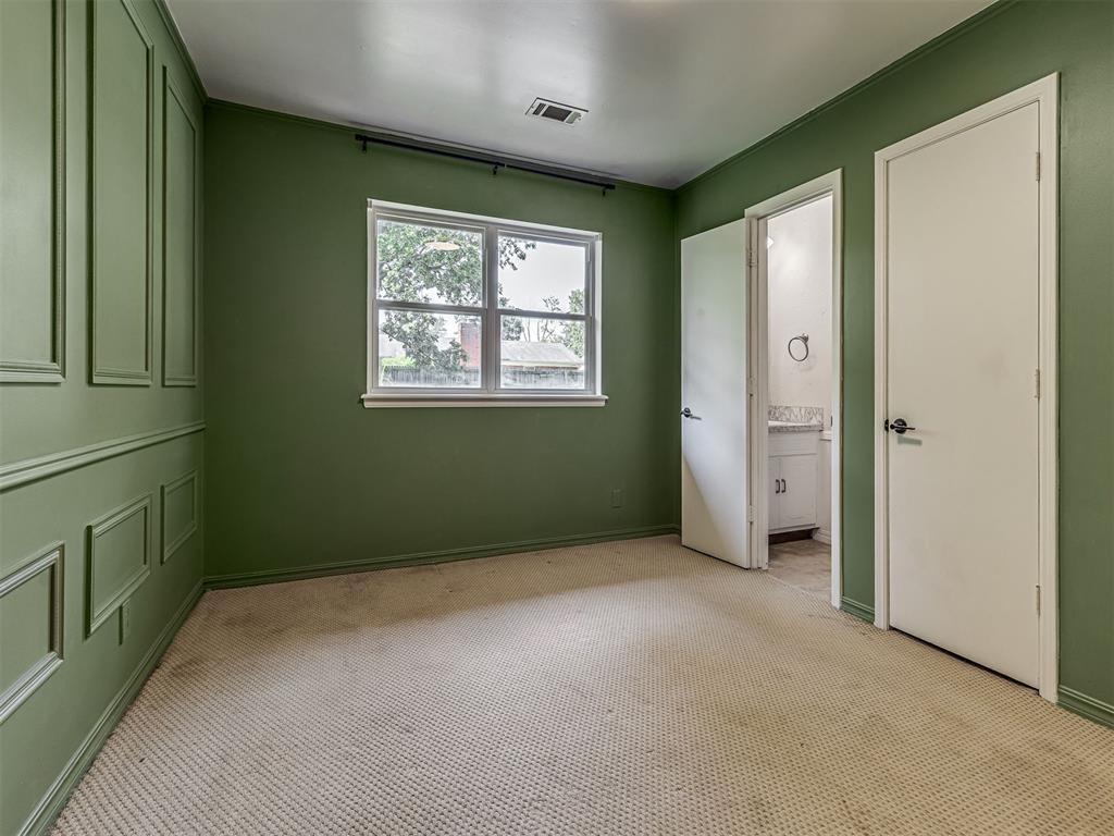 8922 E 49th Place Property Photo 23