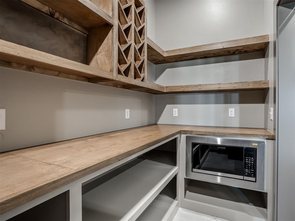 16028 Catalonia Place Property Photo 11