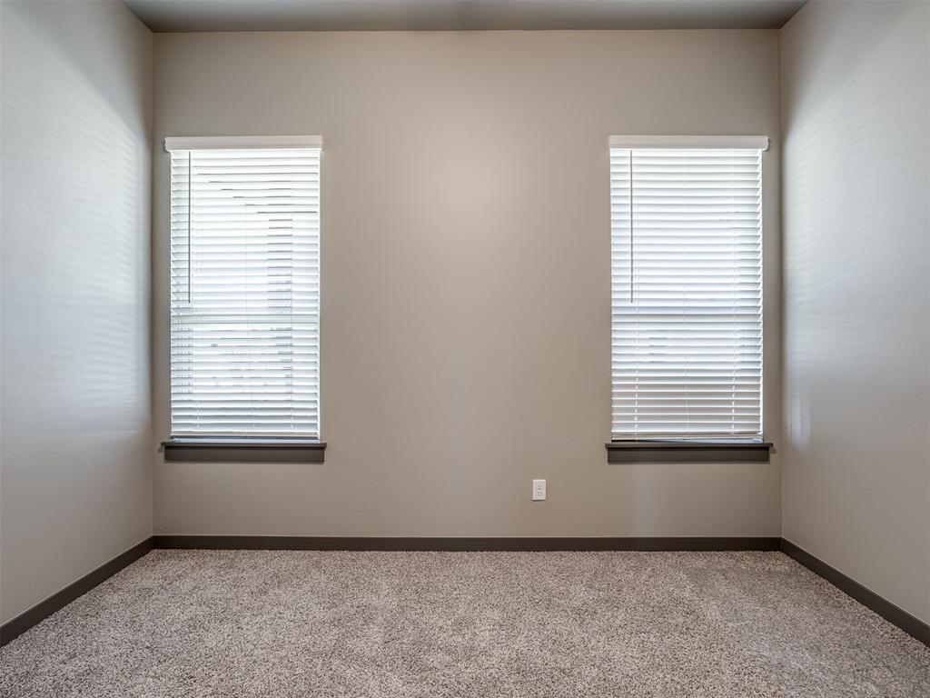 16028 Catalonia Place Property Photo 18