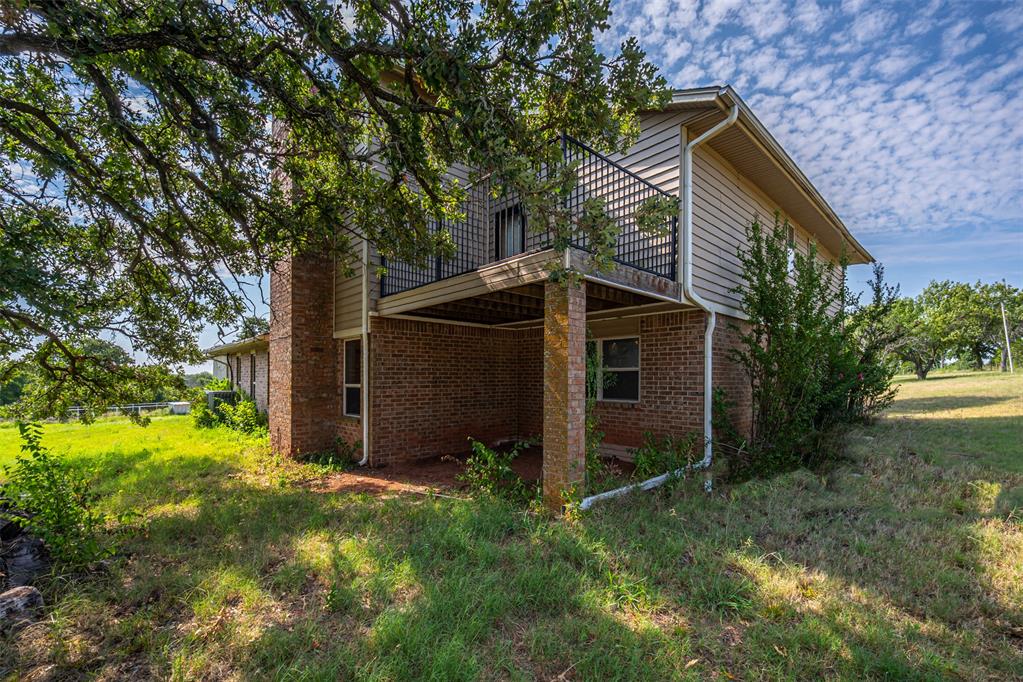 22718 N Macarthur Avenue Property Photo 9