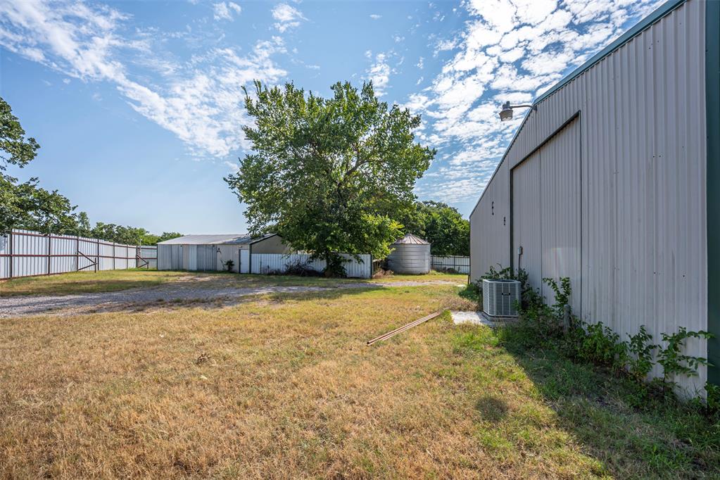 22718 N Macarthur Avenue Property Photo 12