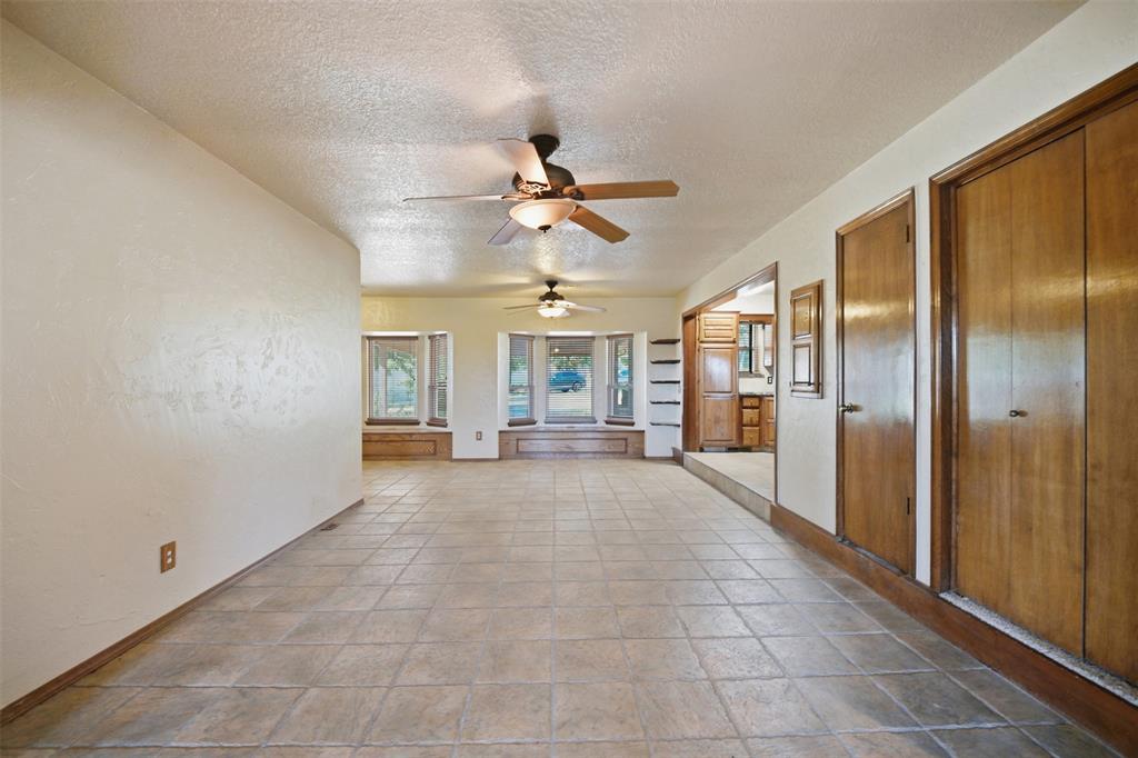 22718 N Macarthur Avenue Property Photo 25