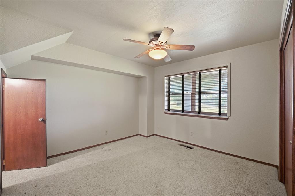 22718 N Macarthur Avenue Property Photo 36