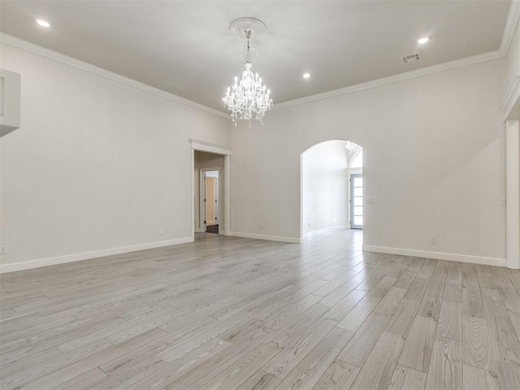 10917 Oaksplinter Lane Property Photo 9