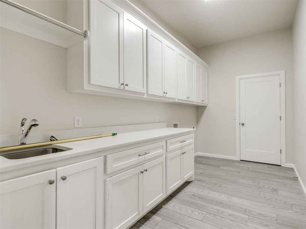10917 Oaksplinter Lane Property Photo 18