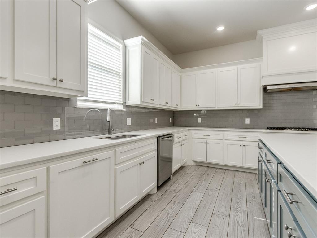 10917 Oaksplinter Lane Property Photo 37