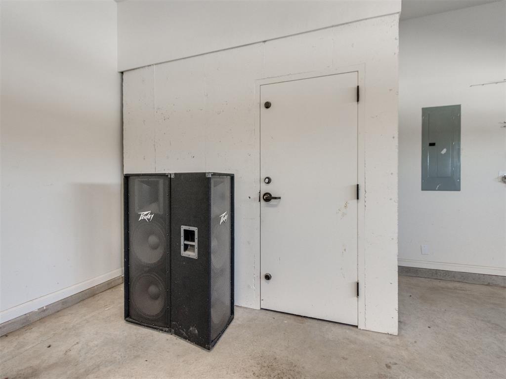 10917 Oaksplinter Lane Property Photo 43