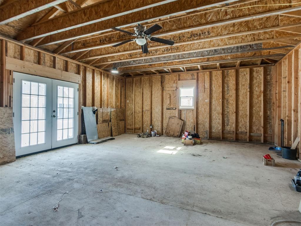 10917 Oaksplinter Lane Property Photo 44