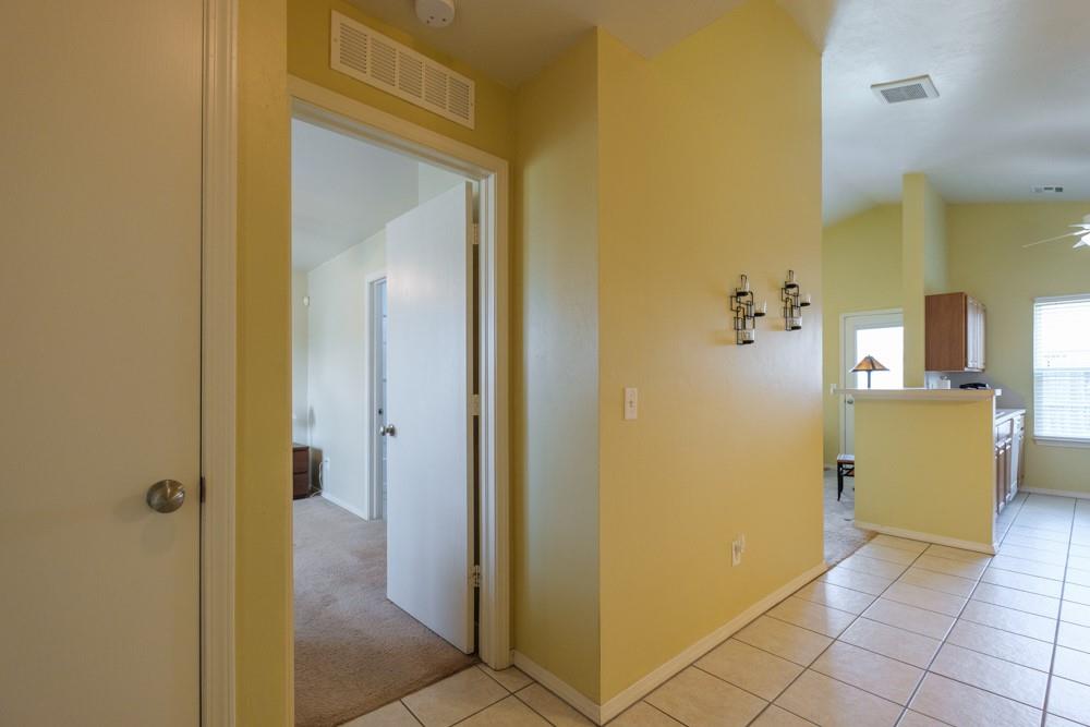 809 Grickle Drive Property Photo 3