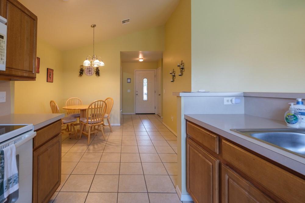 809 Grickle Drive Property Photo 14