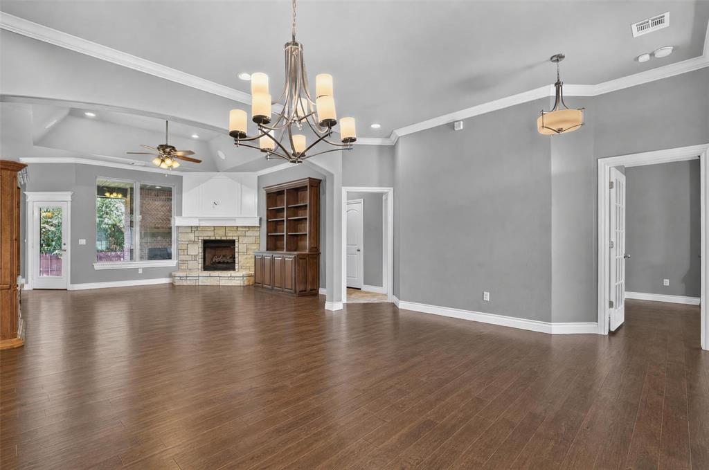 2501 Semillon Way Property Photo 7