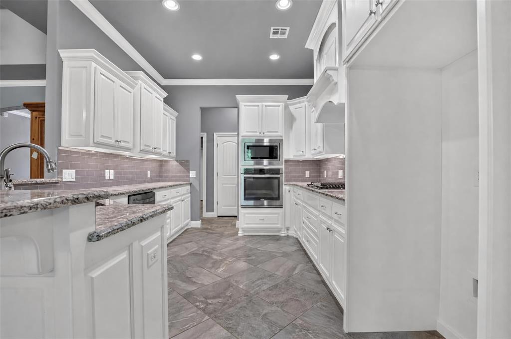 2501 Semillon Way Property Photo 14