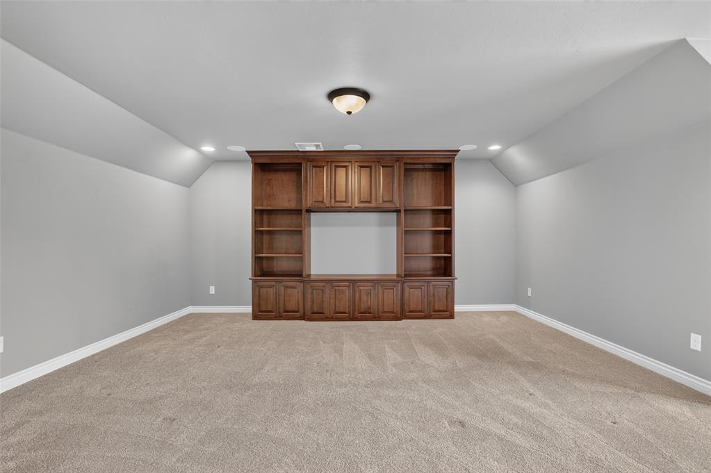 2501 Semillon Way Property Photo 36
