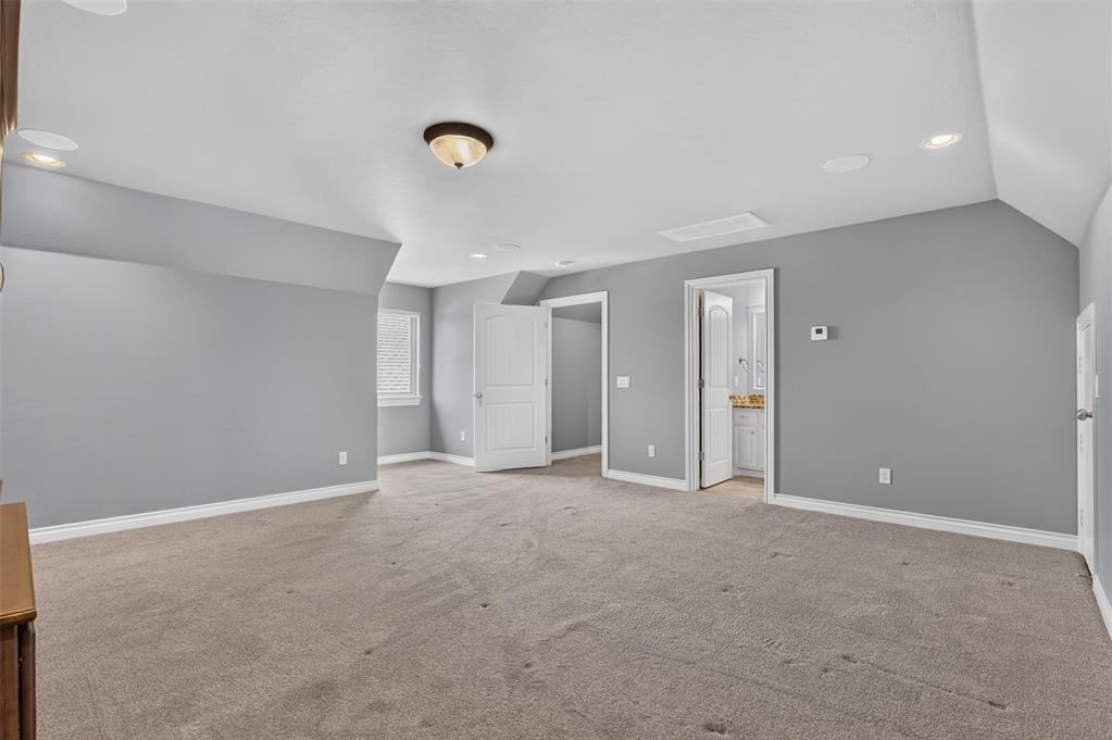 2501 Semillon Way Property Photo 37