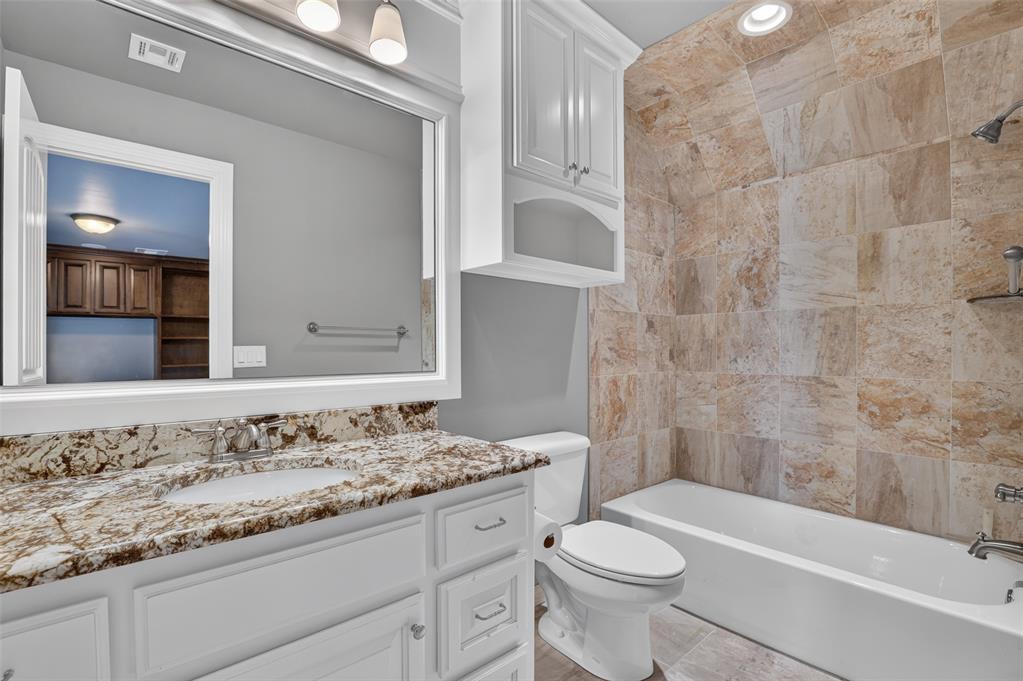 2501 Semillon Way Property Photo 38
