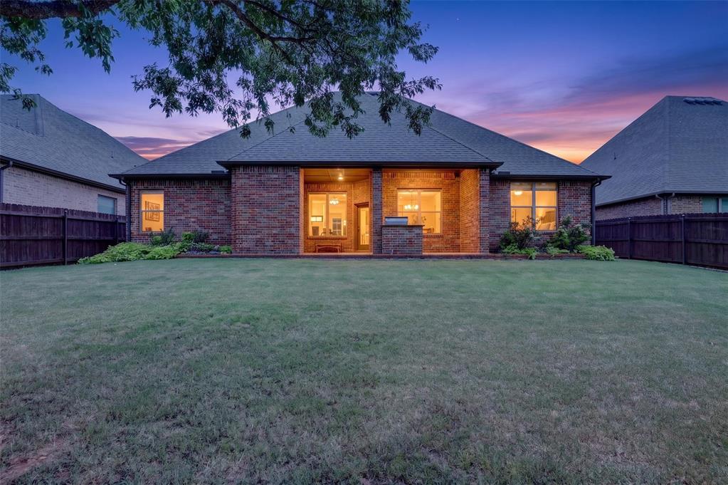 2501 Semillon Way Property Photo 44