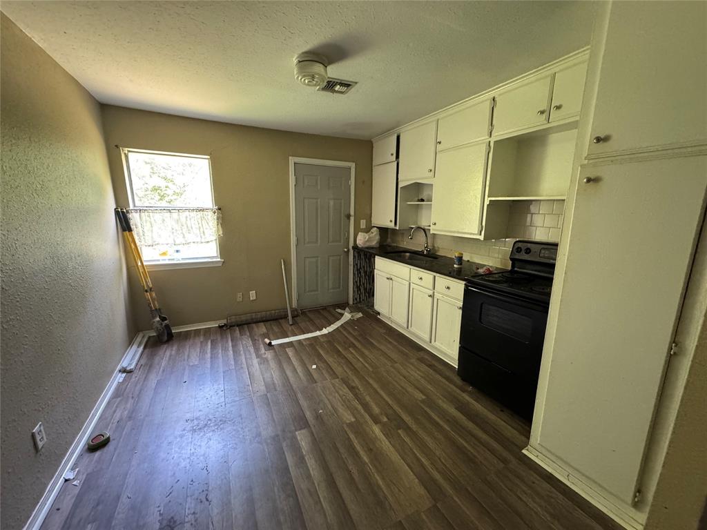 2249 Nw 41st Street Property Photo 6