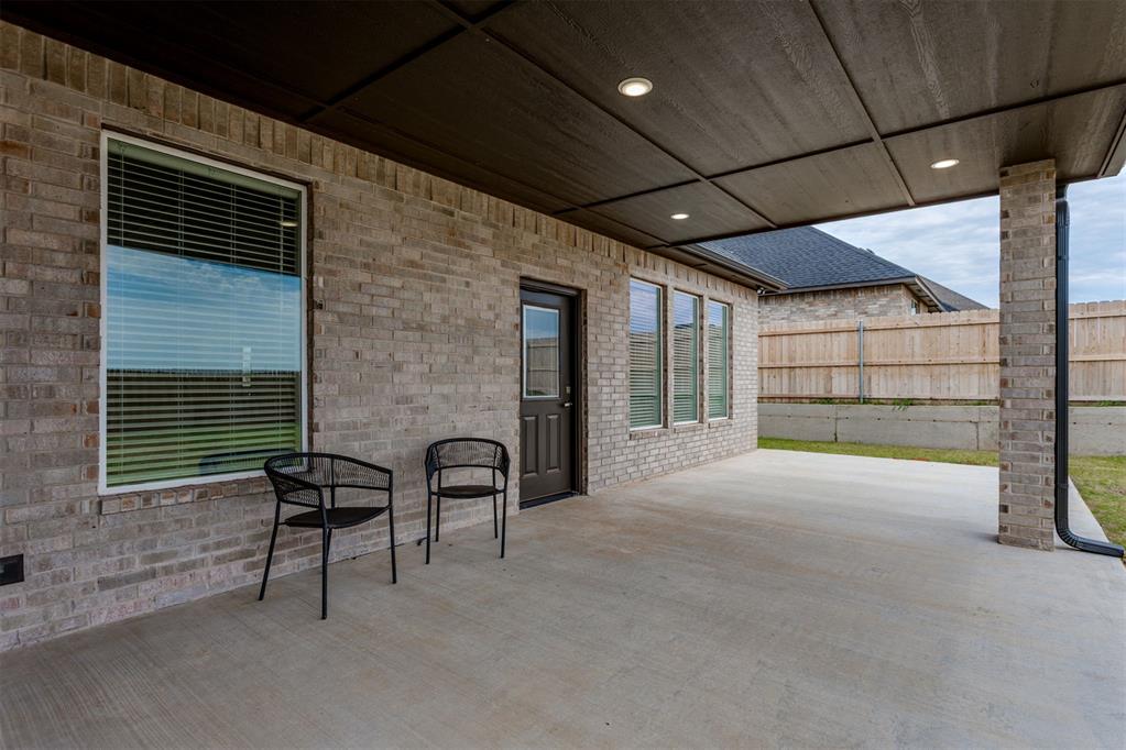 9208 Sw 35 Street Property Photo 6