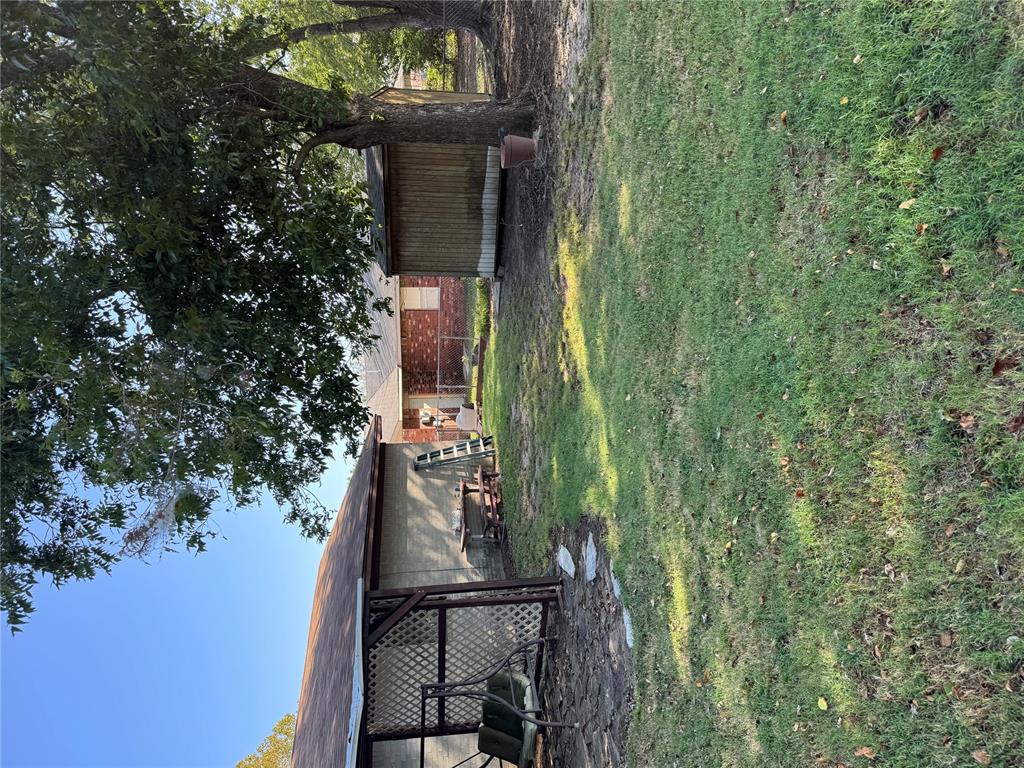 3705 Meadowbrook Drive Property Photo 12