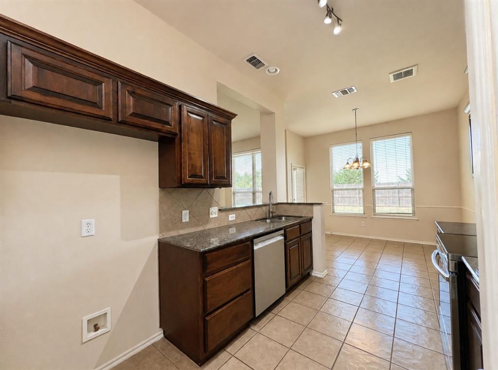 2325 Sw 135th Street Property Photo 10