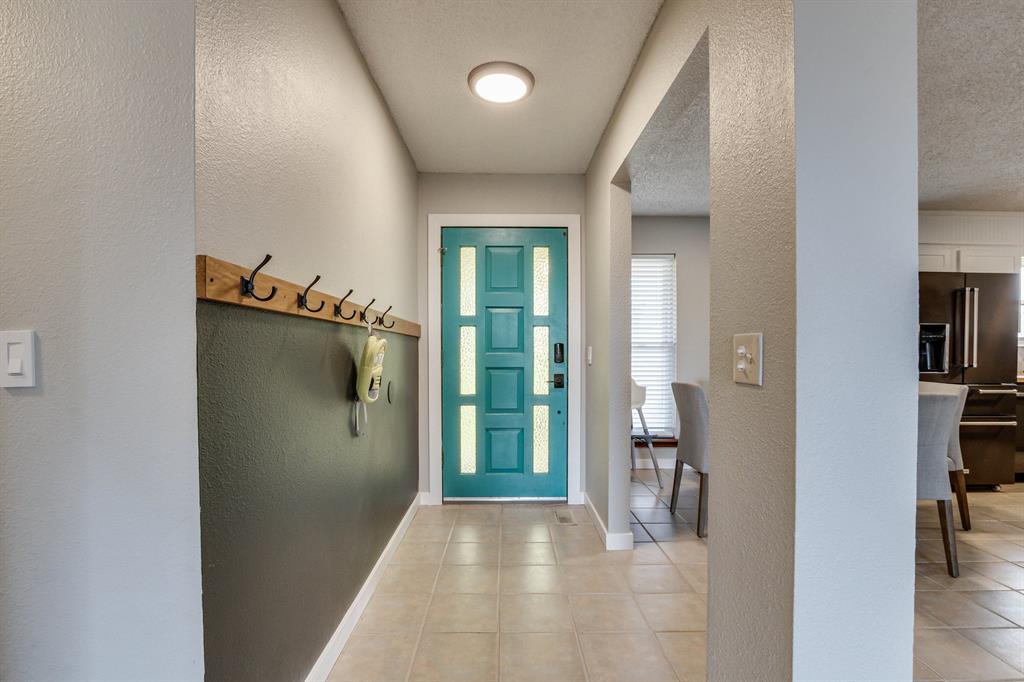 4521 Zella Way Ne Property Photo 6