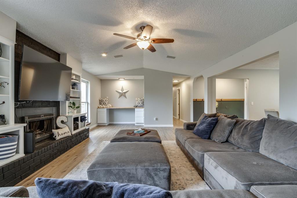 4521 Zella Way Ne Property Photo 10