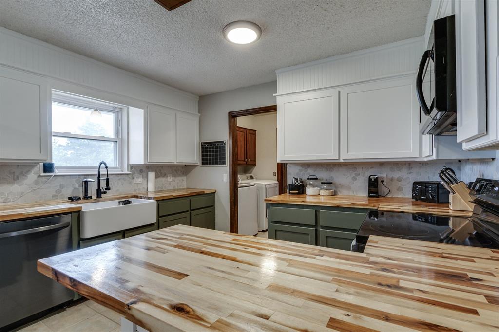 4521 Zella Way Ne Property Photo 12