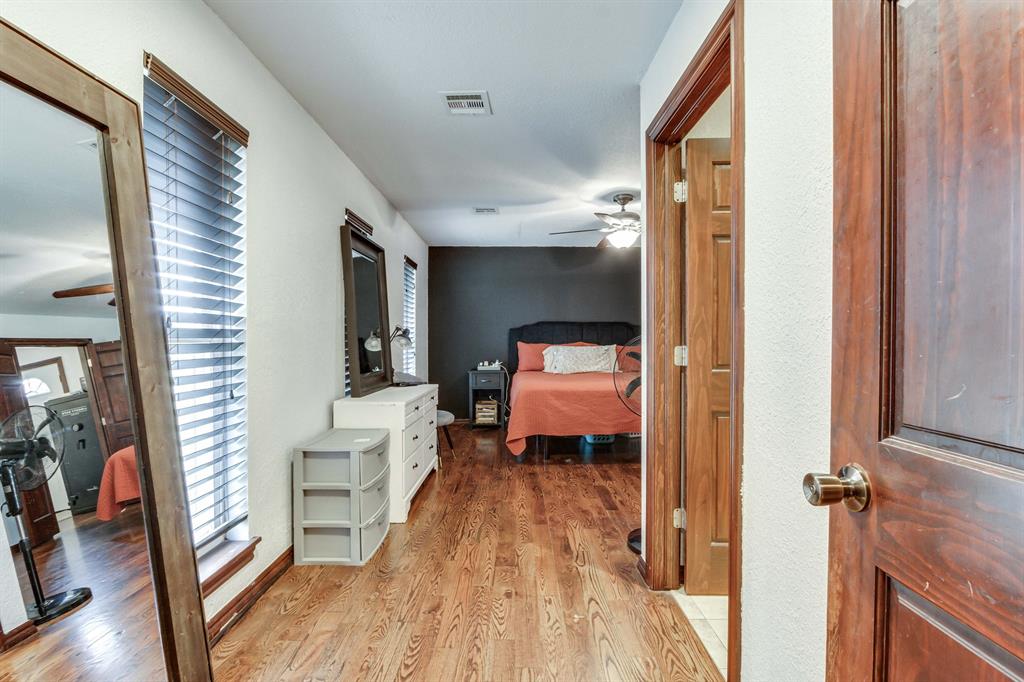 4521 Zella Way Ne Property Photo 16