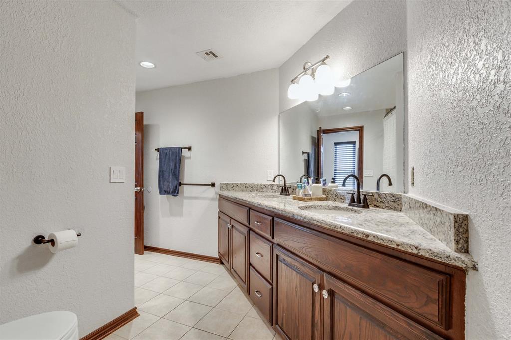 4521 Zella Way Ne Property Photo 19