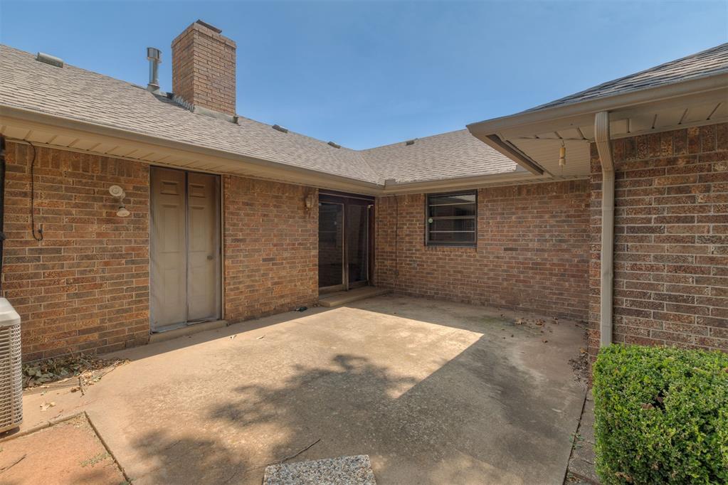 2615 Nw 115th Place Property Photo 42