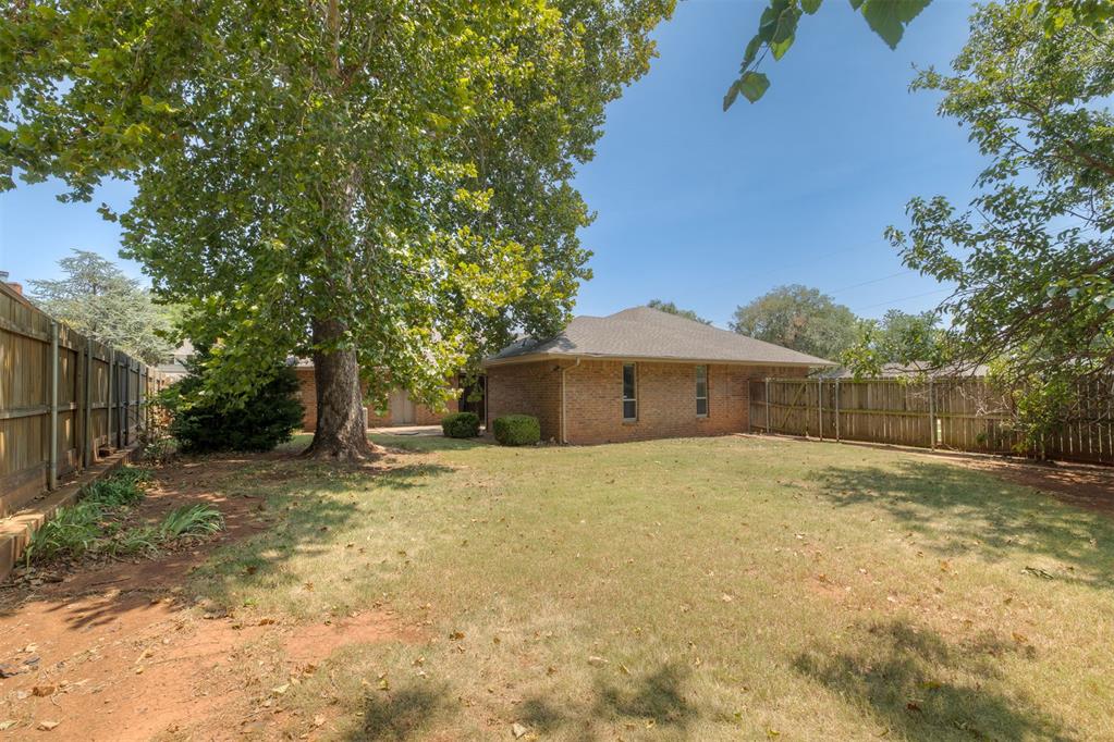 2615 Nw 115th Place Property Photo 45