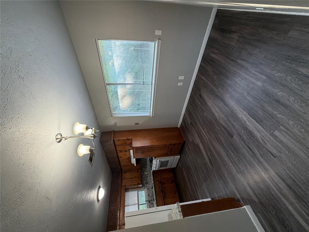 1701 Rulane Drive Property Photo 3