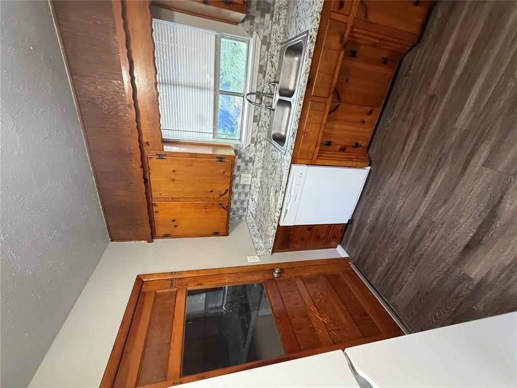 1701 Rulane Drive Property Photo 6