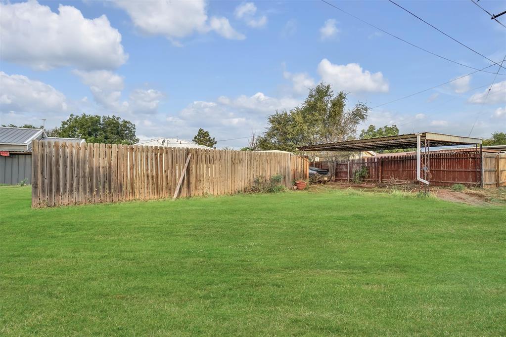 108 Central Drive Property Photo 14