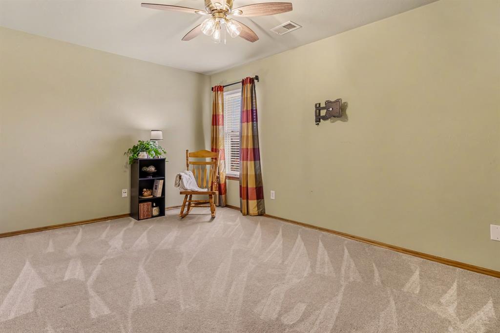 11305 Nw 105th Street Property Photo 27
