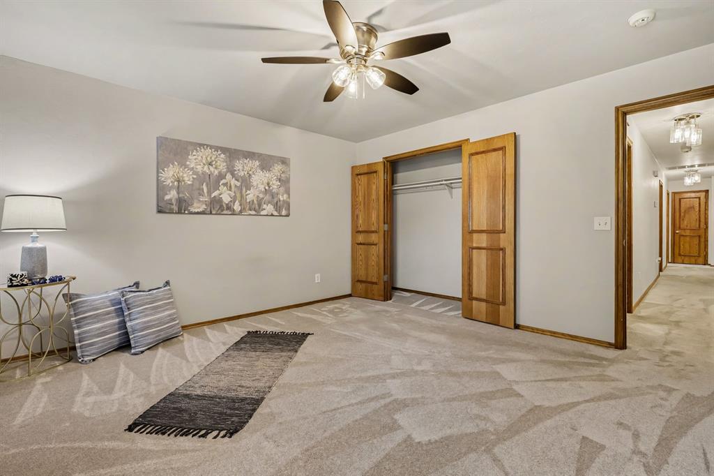 11305 Nw 105th Street Property Photo 33
