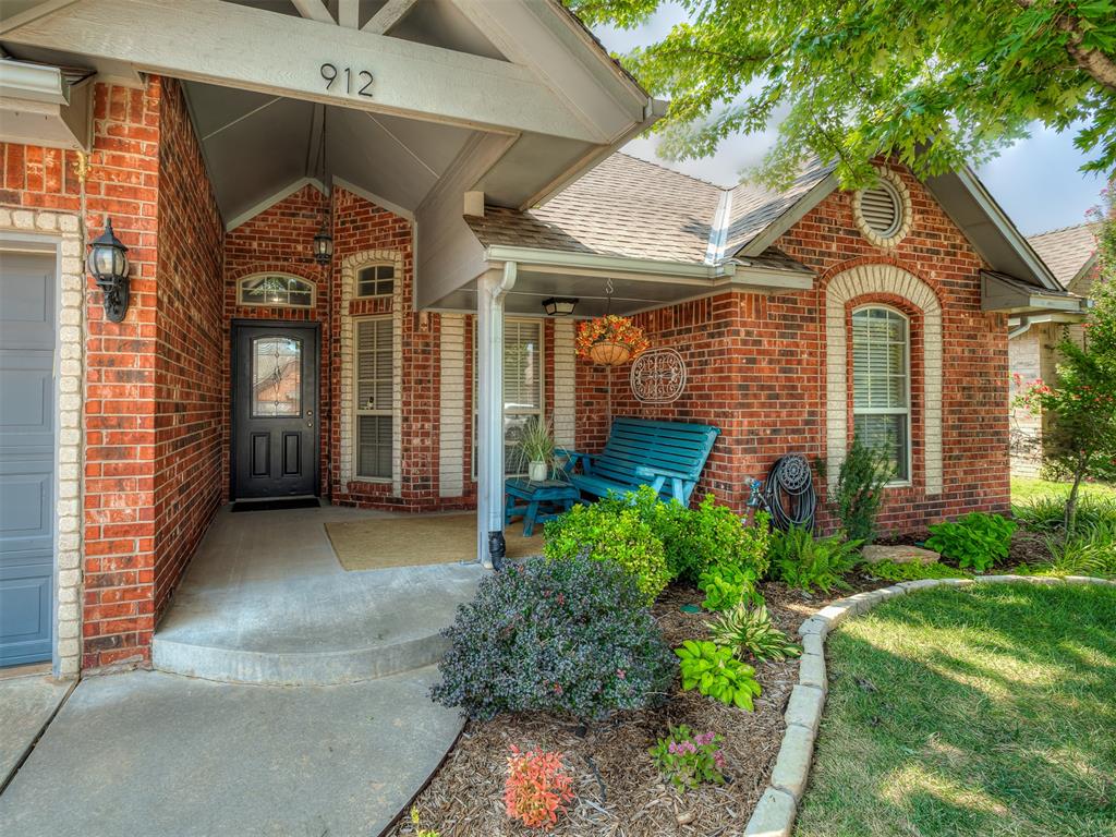 912 Regal Road Property Photo 1