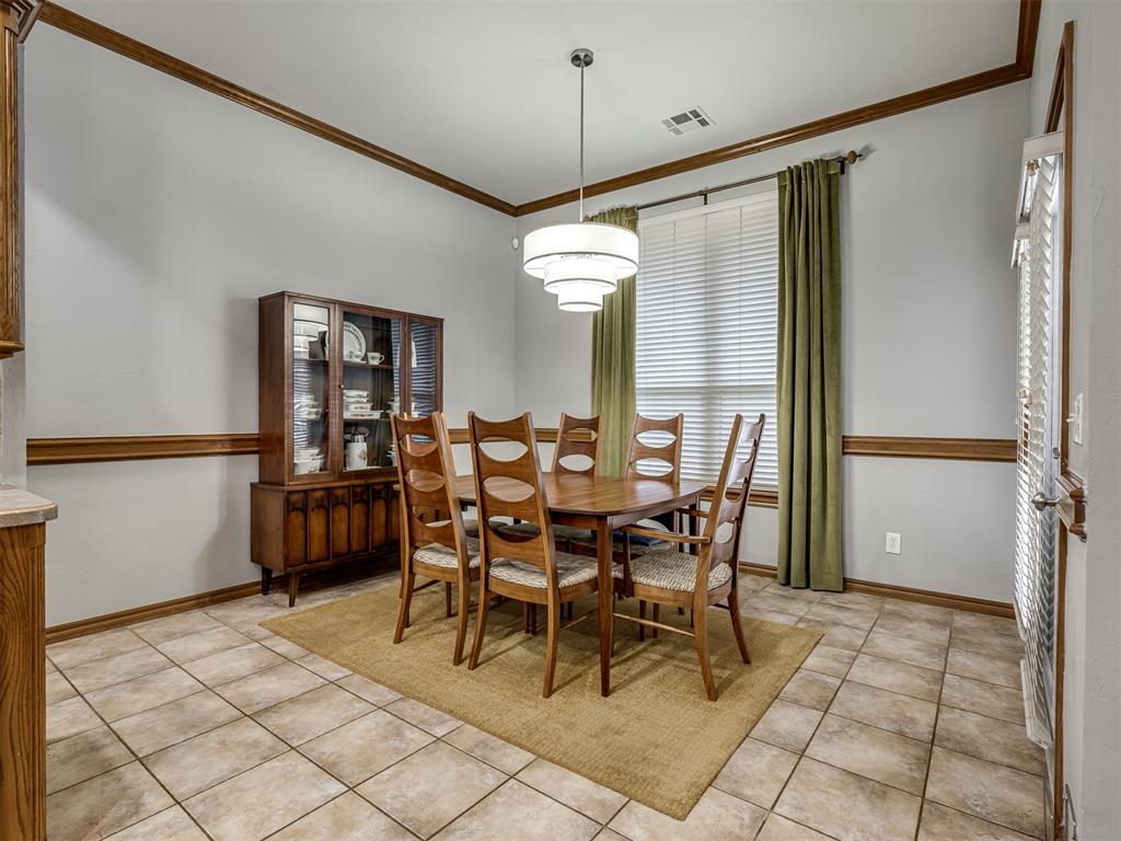 912 Regal Road Property Photo 12