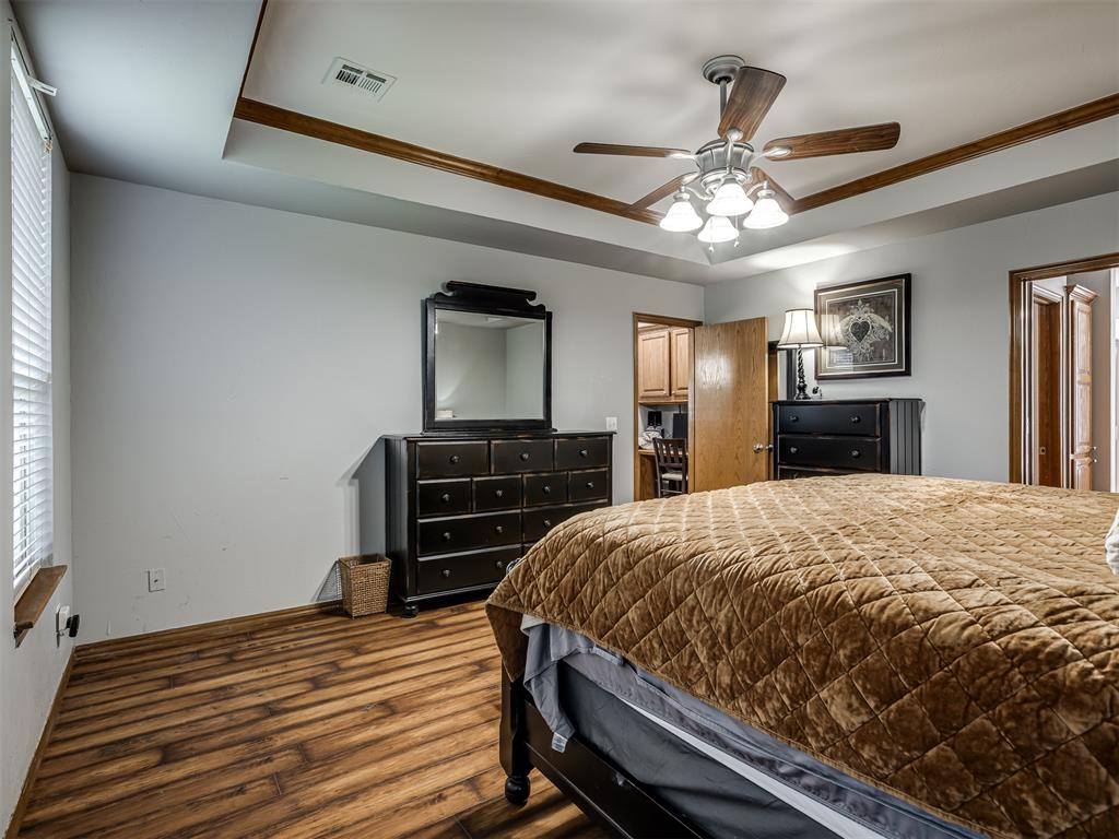 912 Regal Road Property Photo 22