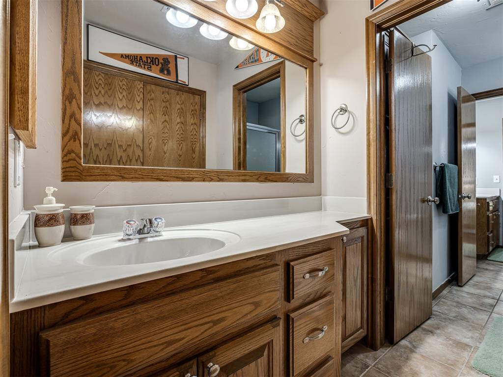 912 Regal Road Property Photo 37