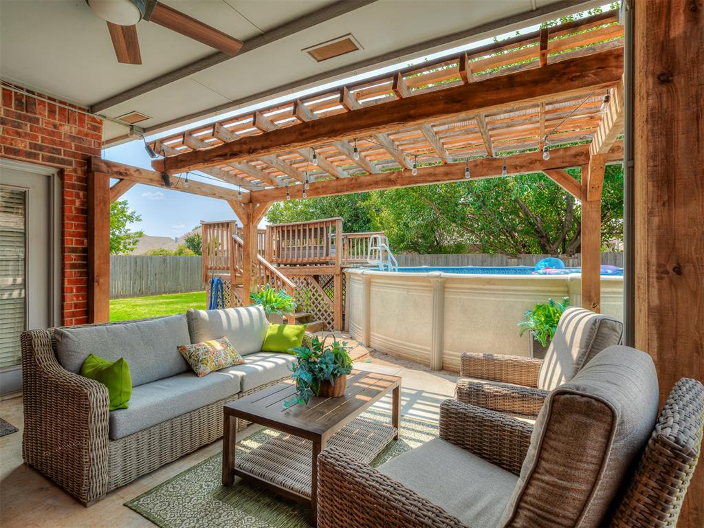 912 Regal Road Property Photo 40