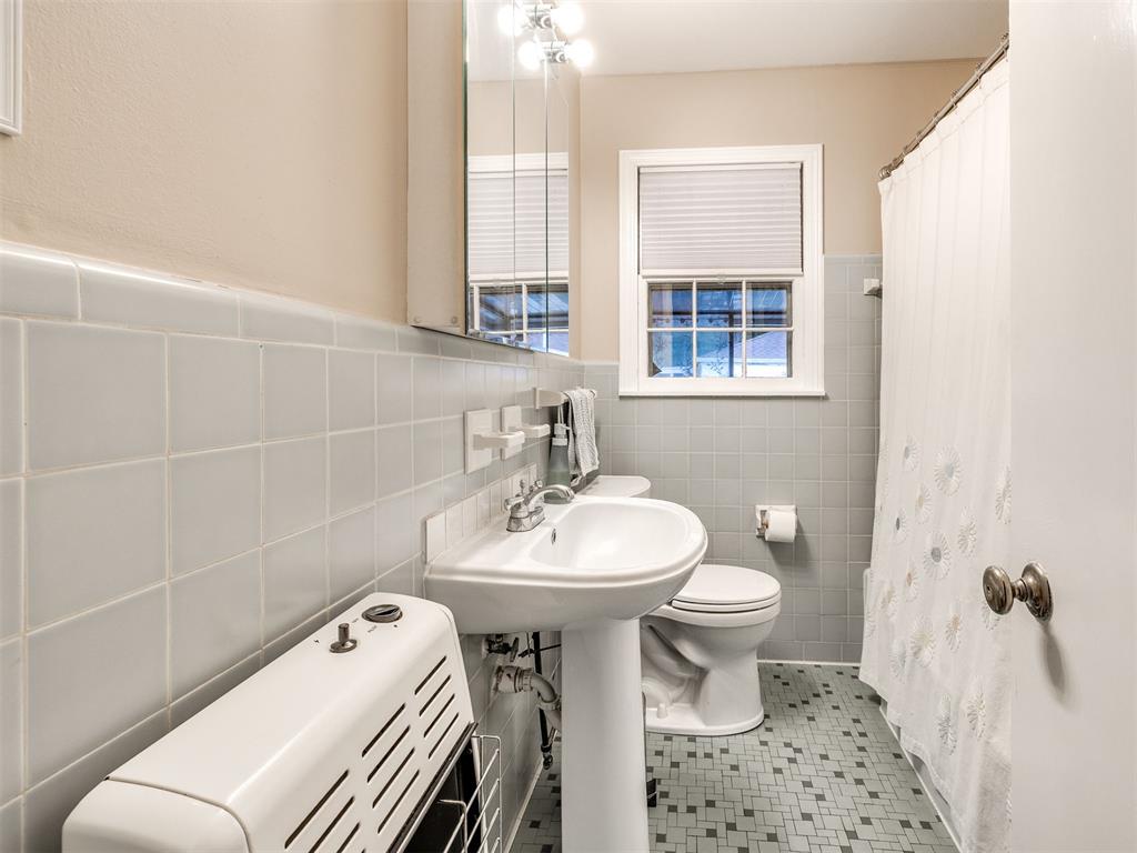 4301 N Georgia Avenue Property Photo 13