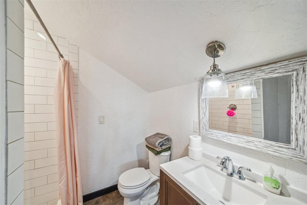 10001 144th Street Property Photo 33