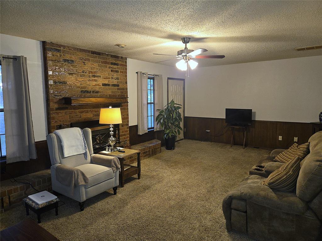 15109 Ken Road Property Photo 5