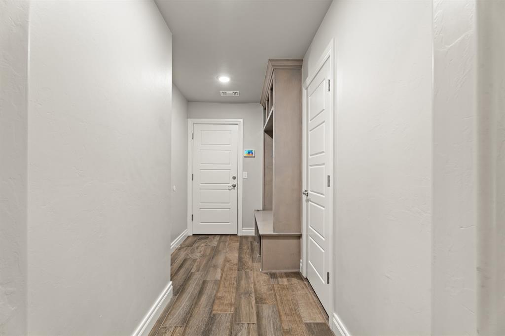 3109 Hunter Crest Drive Property Photo 26