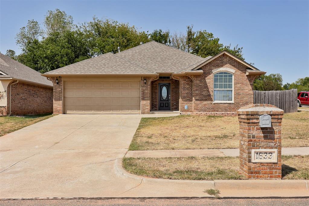1633 Rangeline Road Property Photo 1