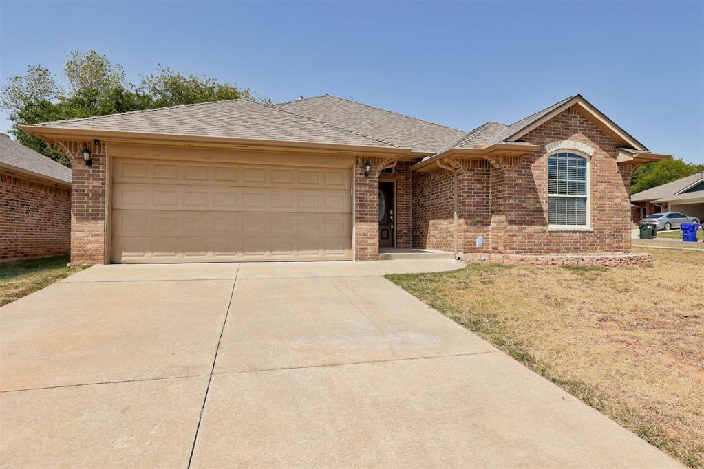 1633 Rangeline Road Property Photo 3
